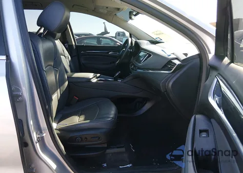 2019 Buick Enclave Fwd Essence from USA, damaged, VIN 5GAERBKW2KJ301957